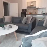New Bazaar Violin Passion Apartment